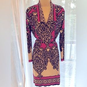 Analili wrap dress in size S never worn